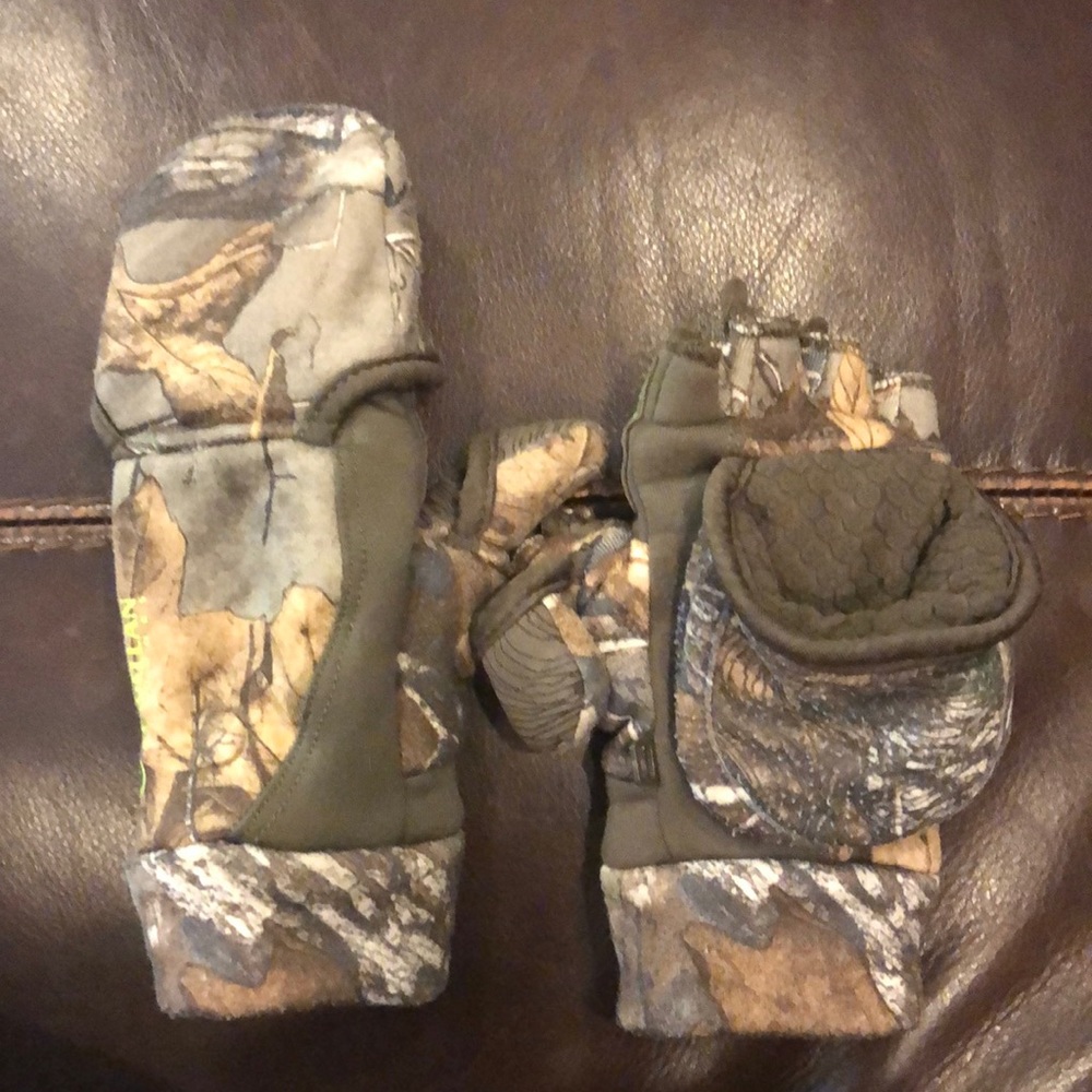 Boys gloves